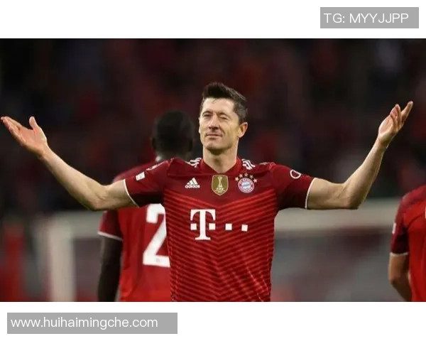 莱万背叛旧主引发拜仁球迷愤怒狂嘘称其忘恩负义 莱万背叛旧主引发拜仁球迷愤怒狂嘘称其忘恩负义